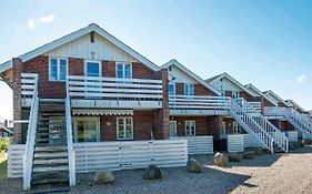 6 Person Holiday Home In R M